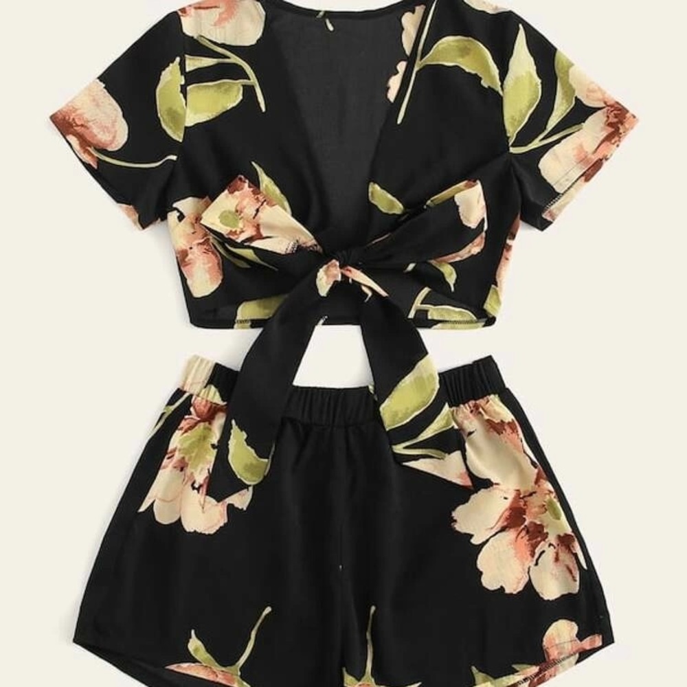 Floral two piece outfit
